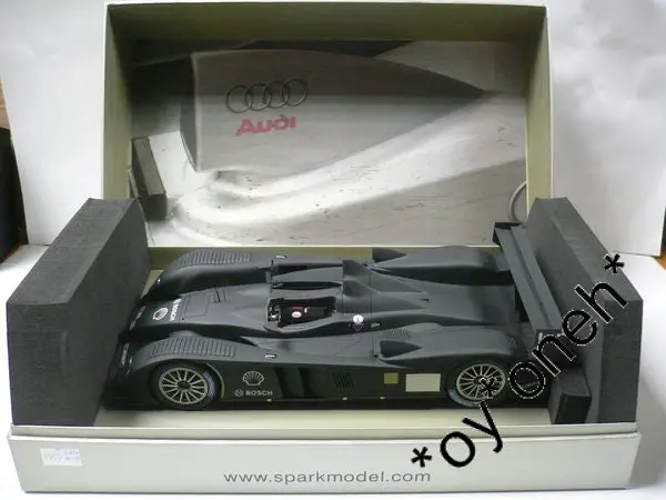 Spark 1/18 Audi R10 Tdi Test Car 2006 (91809) (C802-166) 1