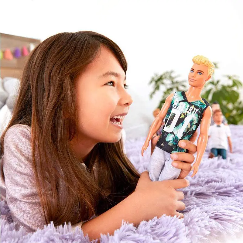 Barbie Ken Fashionista Doll (Game Sunday) 2