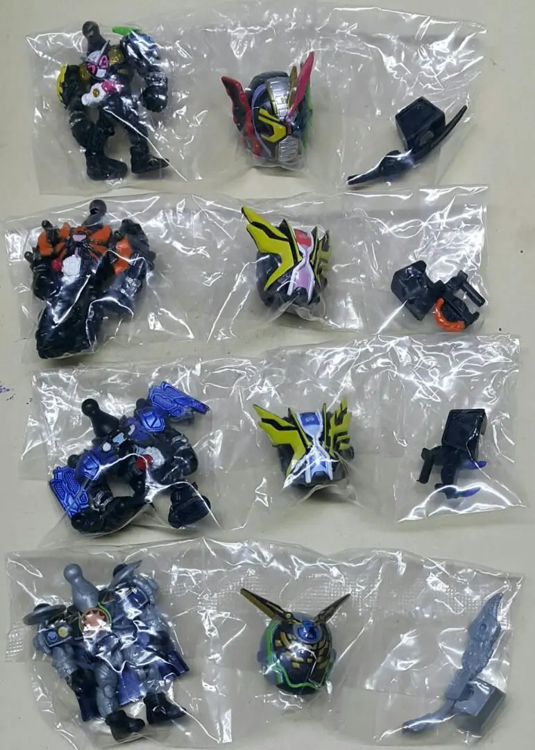Bandai 37037 幪面超人時王 幪面超人之聖歌 第二彈 時王 三重形態 基治 復甦剛烈形態 復甦疾風形態 和治 銀河終結 扭蛋套裝 Kamen Rider Zi-O Rider's Anthem No.2 Zi-O Trinity Geiz Revive Goretsu Revive Shippu Woz Ginga Finally Set (Epc-2371-40S) L 2