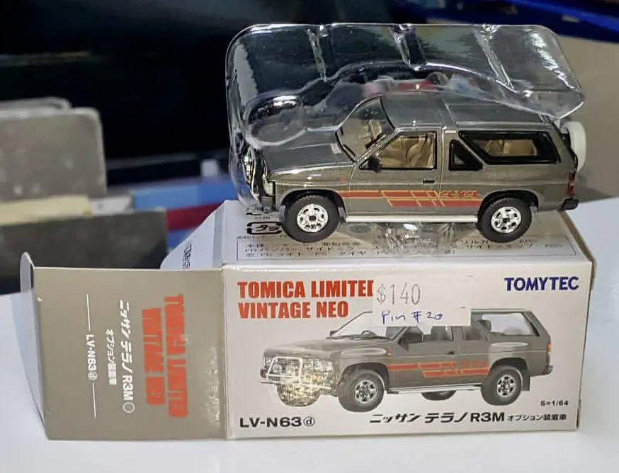 Tomytec Tomica Limited Vintage Neo Lv-N63d Nissan Terrano R3m 裝着車 1/64 (Piu-20) 1