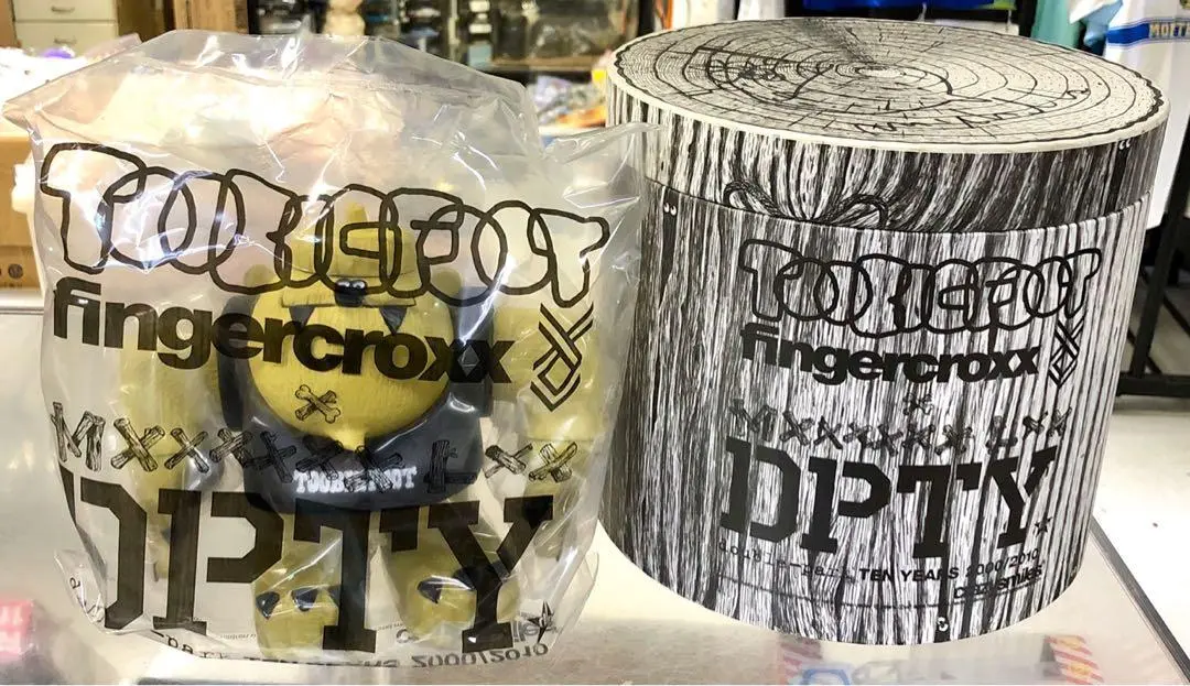 Crazysmiles Toobigfoot Fingercroxx X Michael Lau Dpty 8 Double-Park 2000-2010 搪膠 Figure (Piu235) 1