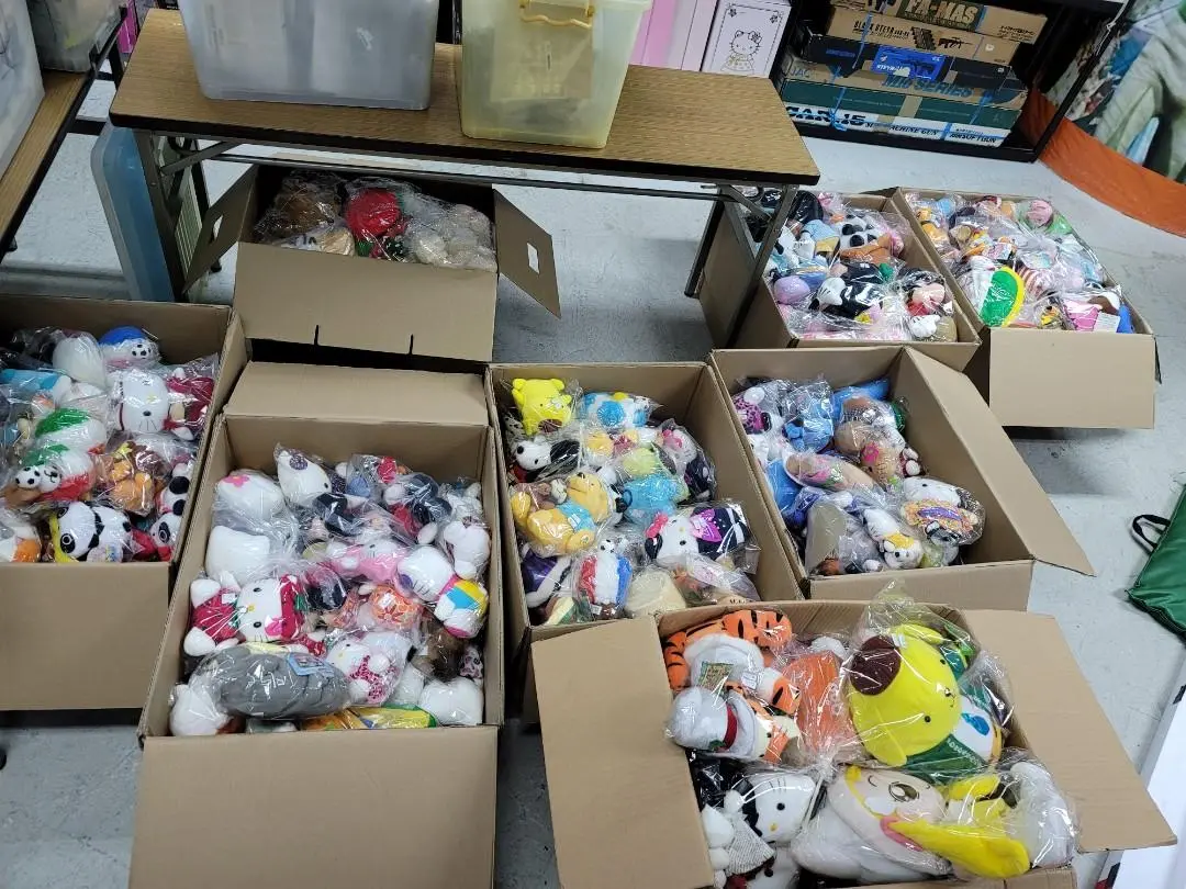活動：和你清！大量毛公仔有咭有牌 迪士尼冒險樂園夾公仔機景品獎品 1