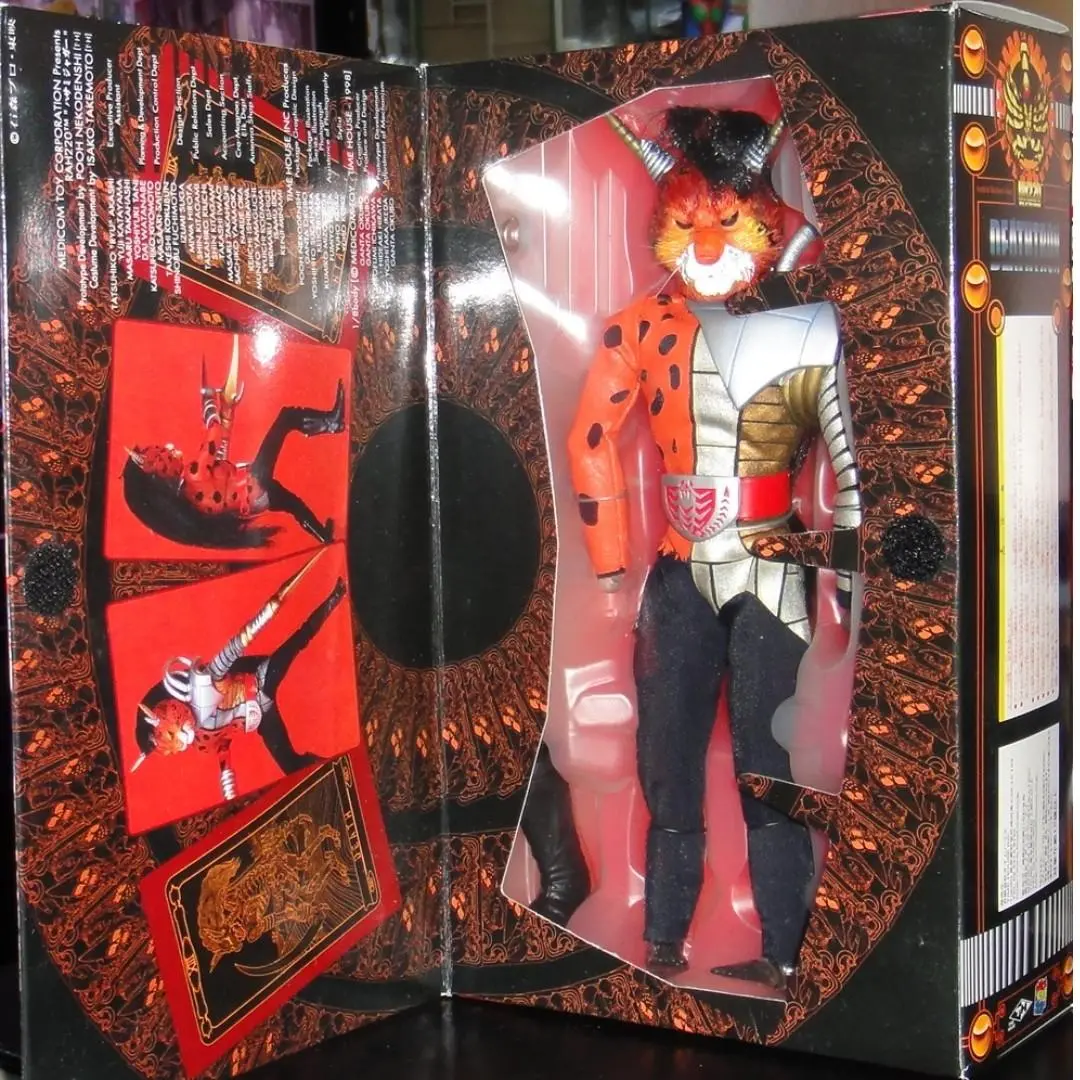 Medicom 12018 Rah220 18 幪面超人 剪刀美洲虎 Masked Rider V3 Deathtron 1/8 Action Figure (Buy-Spk-倉) 2
