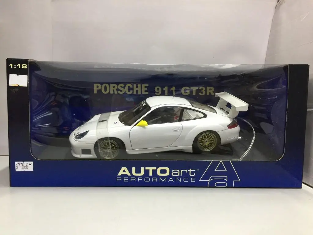 Autoart 1/18 Porsche 911 Gt3r White (77821) (C978-54) 1