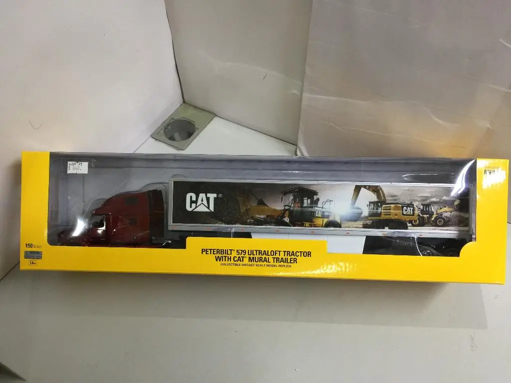 Diecast Masters 1/50 Peterbilt 579 Ultraloft Tractor With Cat Mural Trailer (85665) (49665) (C1128-39) 1