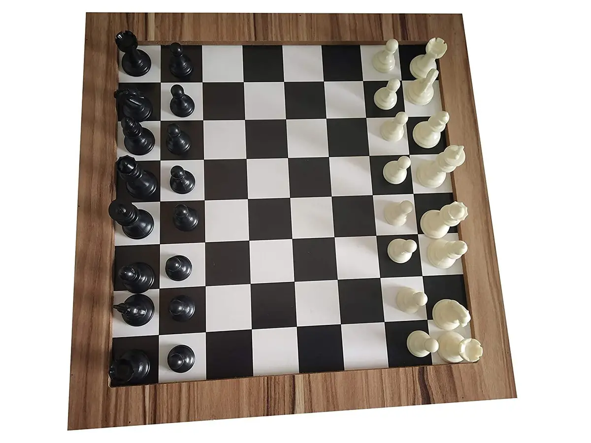 Dr. Mady Wooden Chess - Checkmate 2