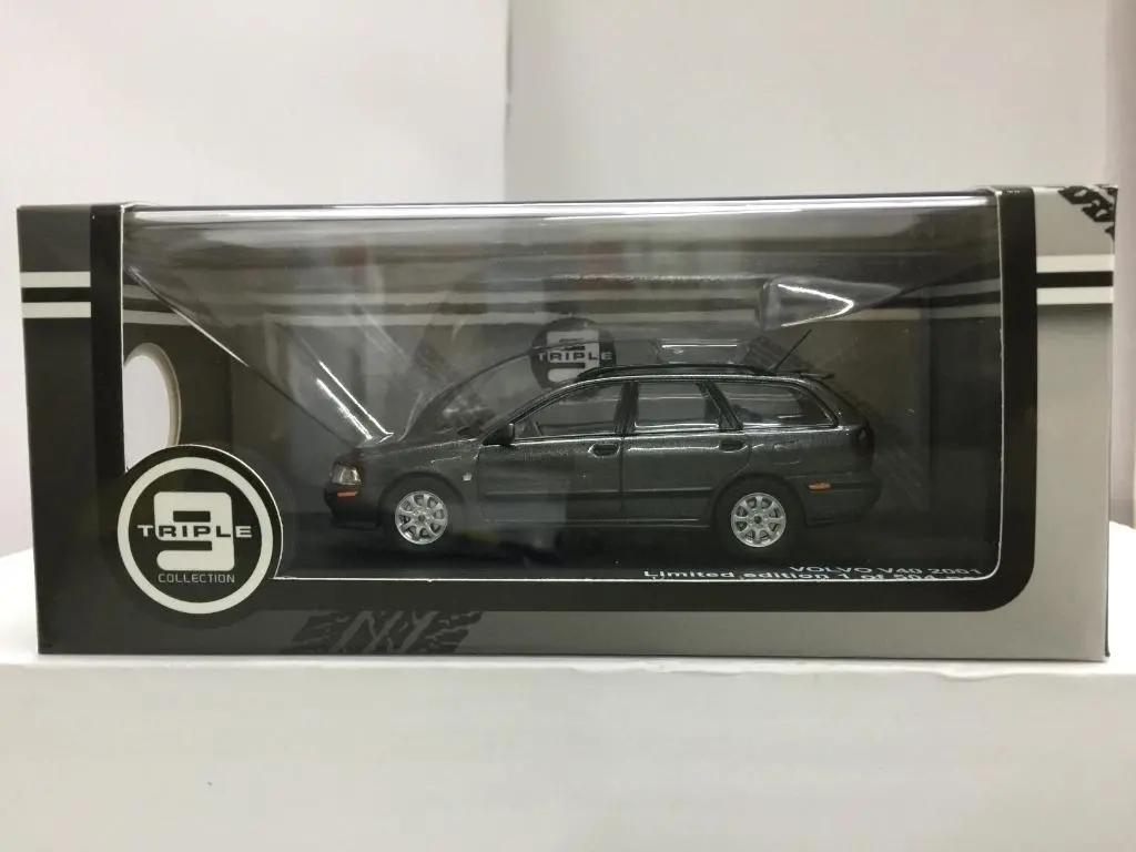 Triple 9 1/43 Volvo V40 2001 Dark Grey (70371) (Piu50) 1