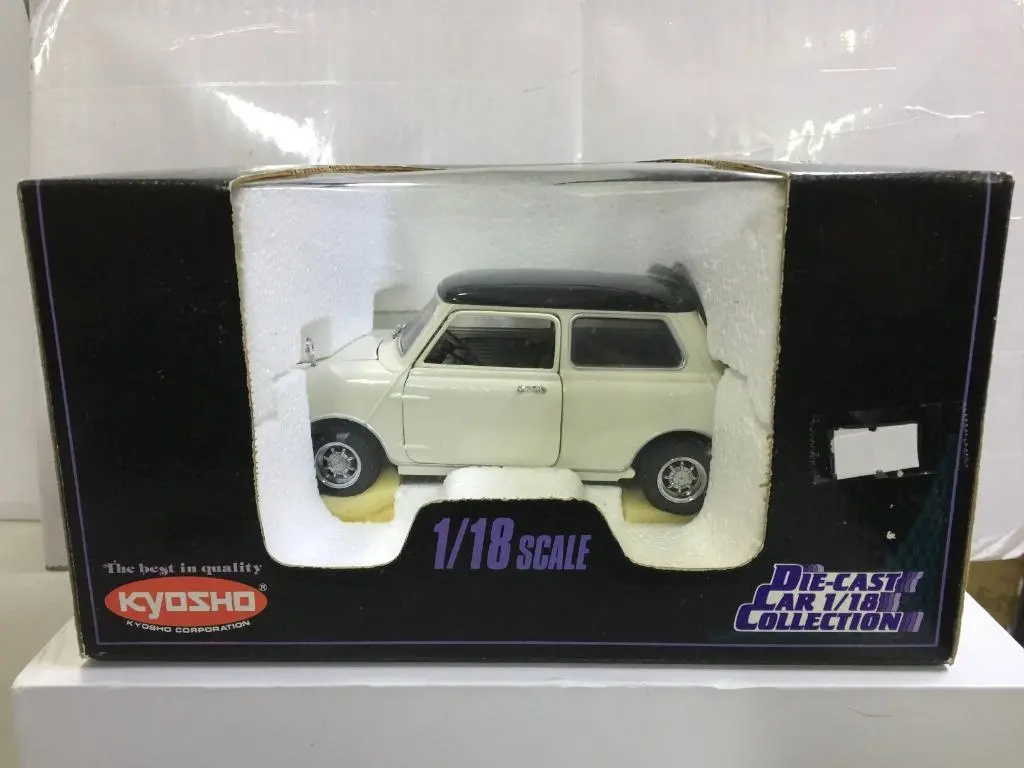 Kyosho 1/18 Morris Mini Cooper 1275S White Black (7008) (00450) (Buy) 1