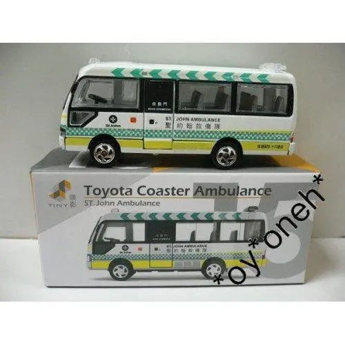 Toyeast Tiny City 15 Die-Cast Model Car Toyota Coaster St John Ambulance 城市15 豐田聖約翰救護車 Atc64026 (C690-476-29) 1