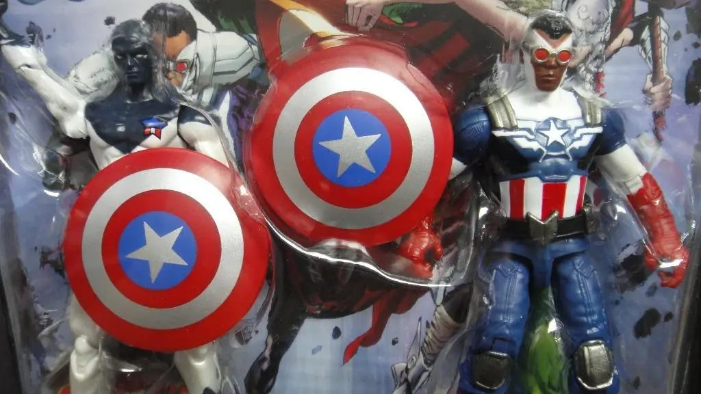 Hasbro 44487 漫威傳奇系列 秘密戰爭 護盾英雄 勝利少校 美國隊長 連特別版本漫畫 Marvel Legends Series Secret Wars Shield-Wielding Heroes Vance Astro Captain America With Special Edition Comic Book (Piu/Kw232b-60) 存 2