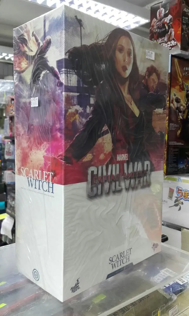 Hot Toys 8135 電影傑作系列 漫威 美國隊長3 英雄內戰 - 紅女巫 溫黛·馬莫夫 伊莉莎伯·奧森 人偶 1
