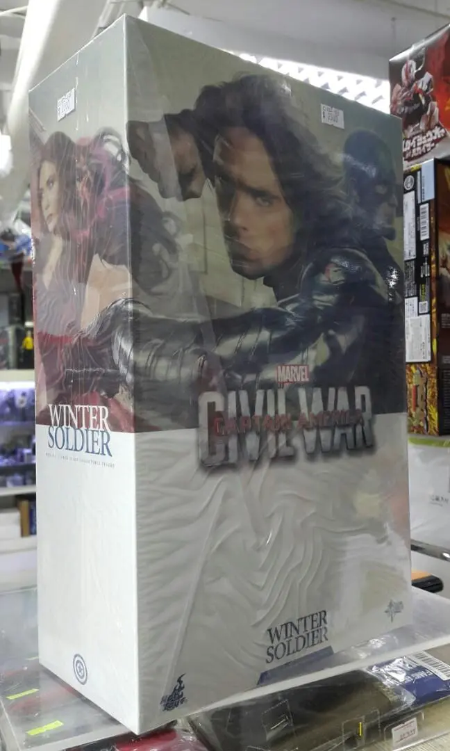 Hot Toys 17926 電影傑作系列 漫威 美國隊長3 英雄內戰 - 寒冬戰士 巴基·巴恩斯 施巴斯坦·史丹 人偶 (C1182#138) L 1