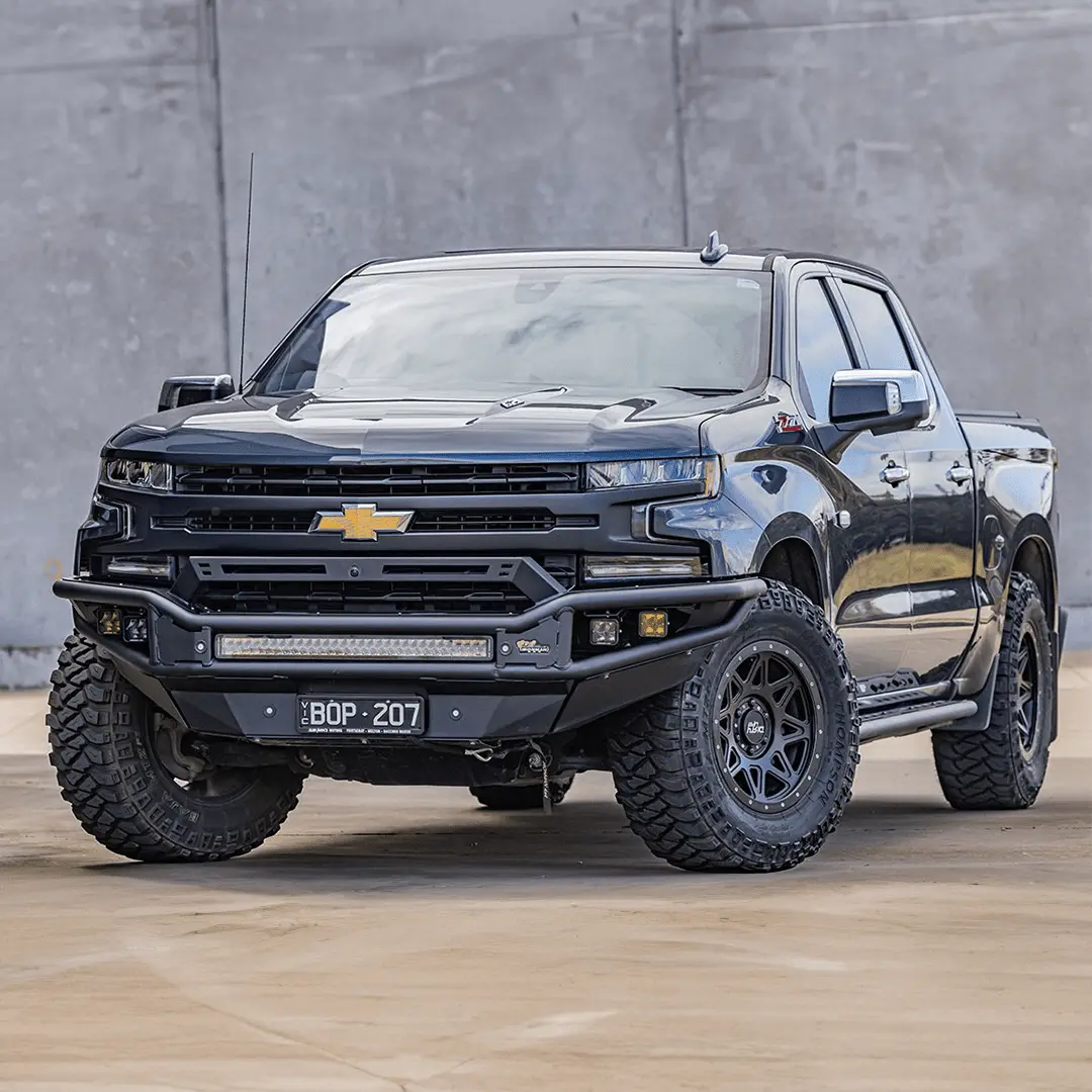 Chev Silverado 1500 Bullbar - Ironman Raid Bar 1
