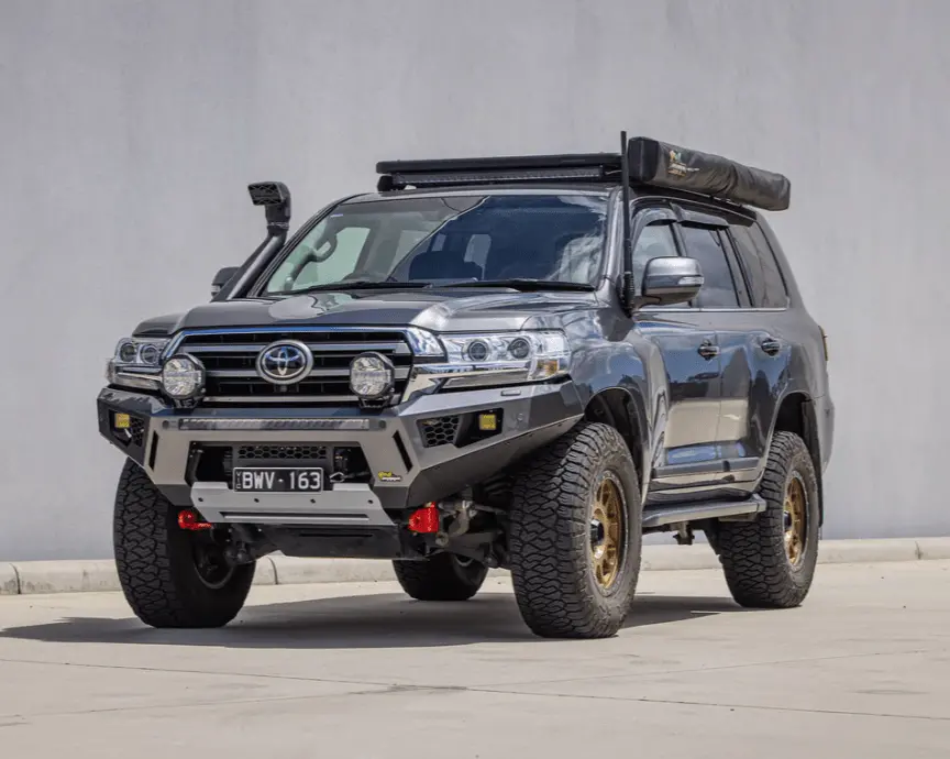 200 Series Bull Bar - Ironman 4X4 Raid No Loop Suits 2015+ 1