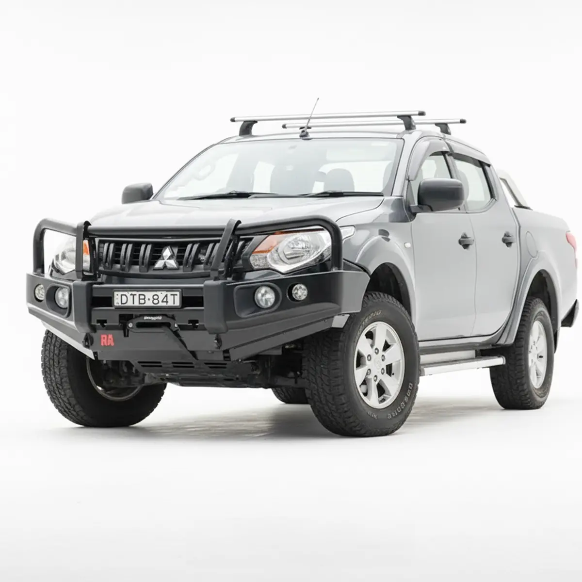 Mq Triton Bullbar Rockarmor Elite 1