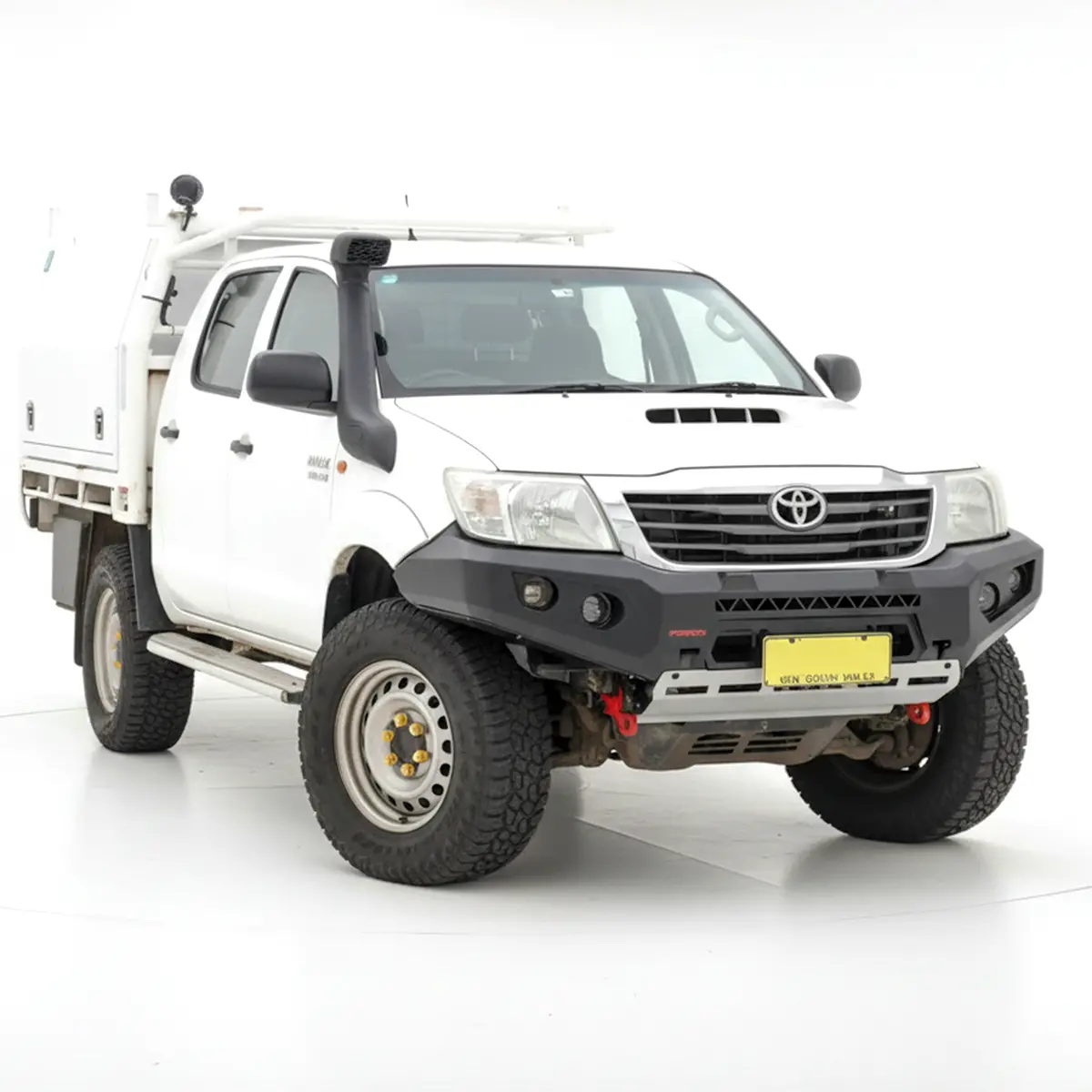 N70 Hilux Bullbar No Loop (08/2011 - 08/2015) Rockarmor Gt Bumper 1