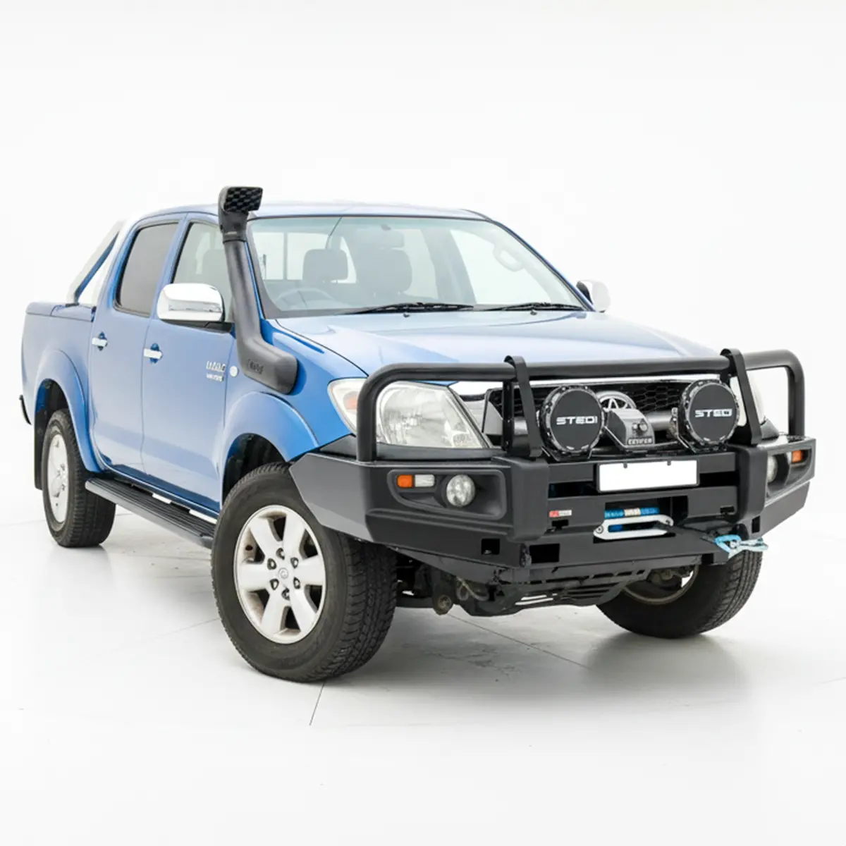 Rockarmor Premium Bull Bar | Suits Toyota Hilux | 04/2005 - 07/2011 1