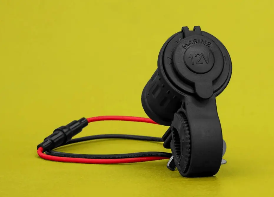 12V Cigarette Lighter Socket - Handlebar Mount 1