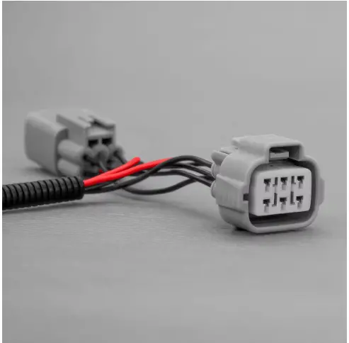 Isuzu D-Max (Post Aug-2020) Piggy Back Adapter 1
