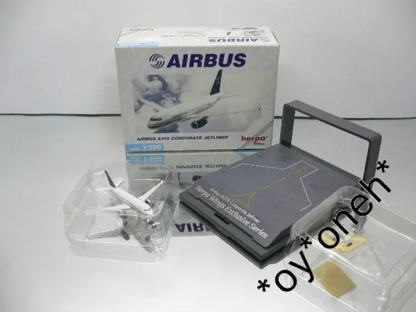 Herpa Wings 1/500 Airbus A319 Corporate Jetliner F-Wwif (508995) 1