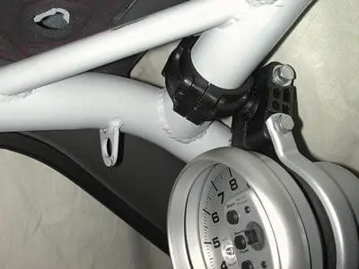 Autometer Roll Cage-Mounted Gauge Pod – Four-Gauge Configuration 1