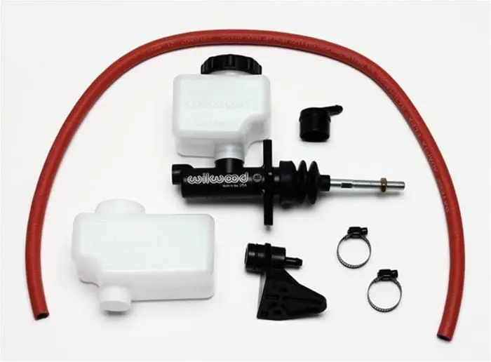 Wilwood Compact Remote-Mount Master Cylinder – Flange-Mount Design, Dual-Circuit (260-13621) 1